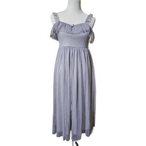 Lavender Tulle Balletcore Midi Dress With Flower Detail